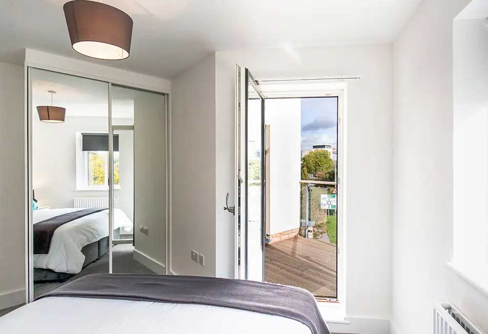 Oval View – Apartment 7