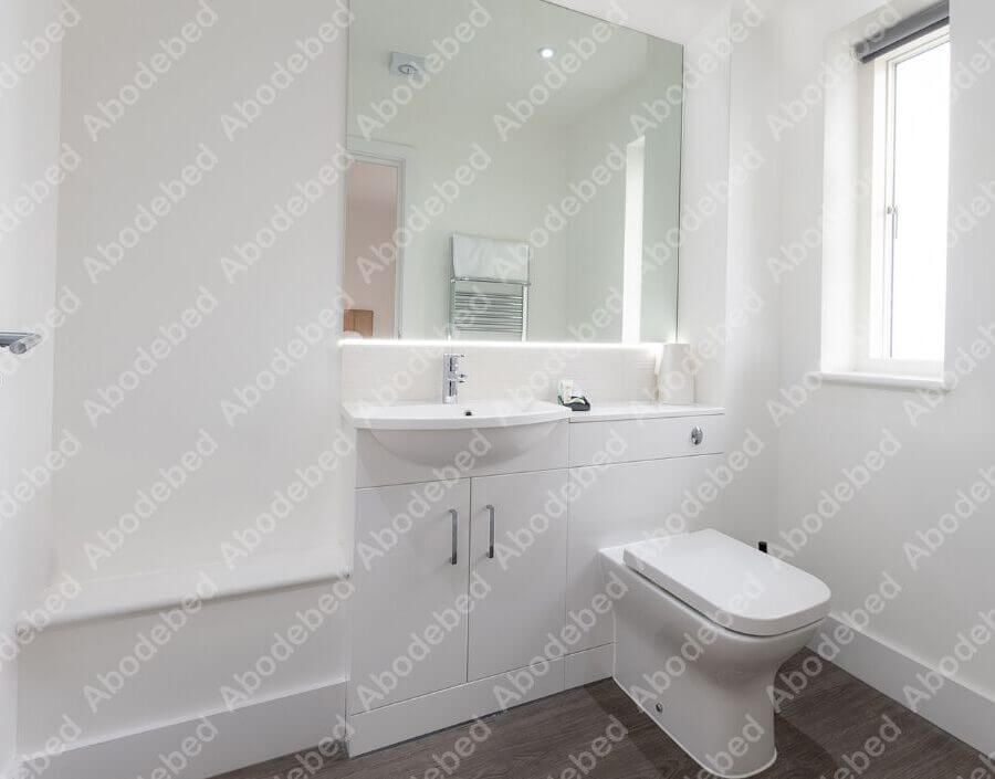 OV5-Bathroom-ensuite-small-wmark1