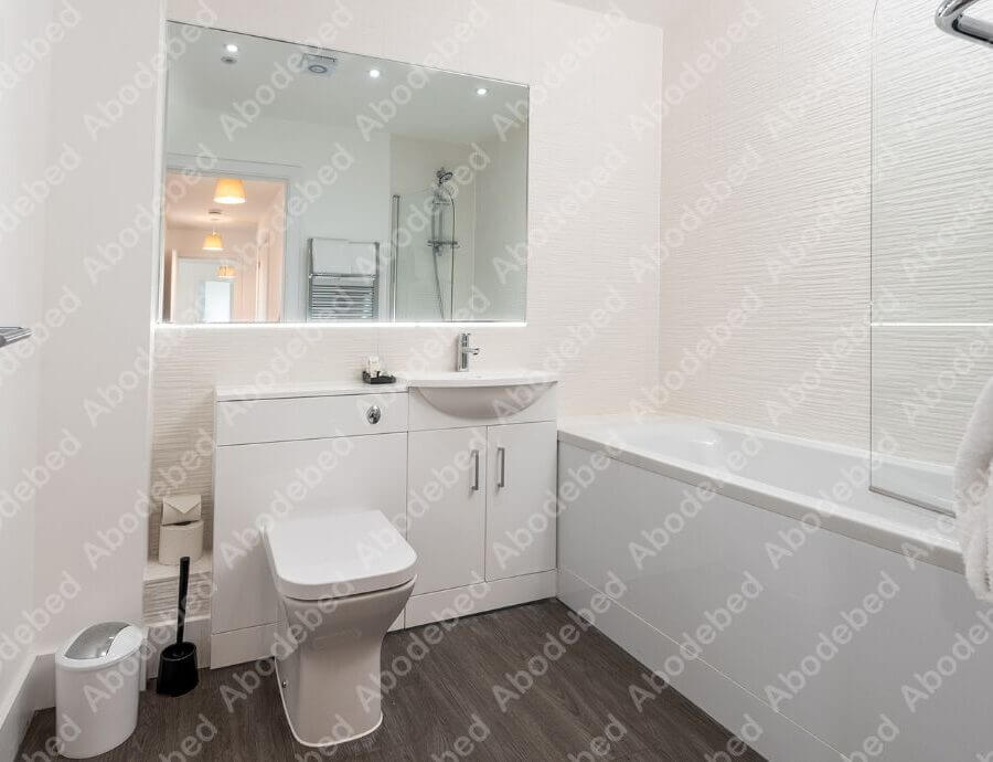 OV5-Bathroom-main-small-Wmark1