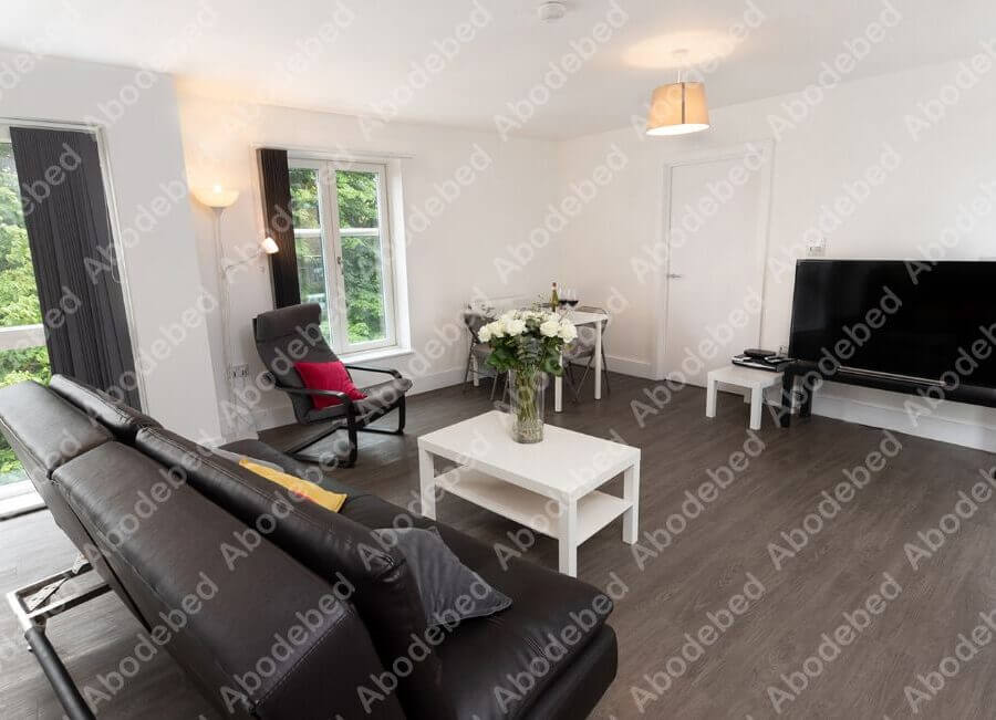 OV5-Lounge-3-small-wmark1